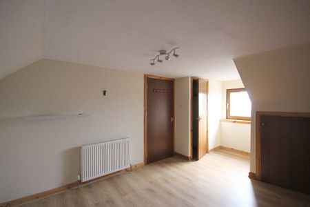 Flat 2, 24 High Street, AB53 4DS, Turriff - Photo 2