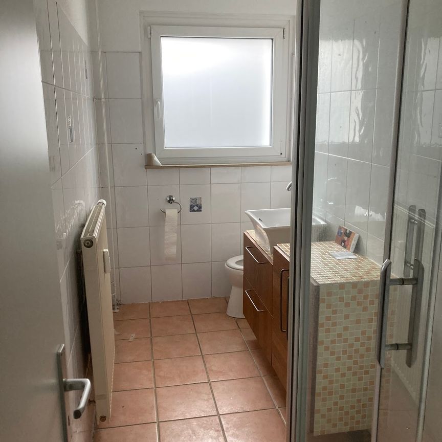 Schöne Etagenwohnung sucht Nachmieter - Photo 1