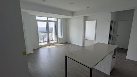 For Lease - 2495 Eglinton Avenue Unit# 2006, Mississauga, Ontario - Photo 3