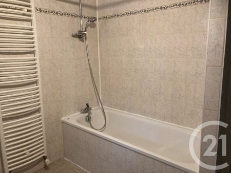 Location Maison 3 pièces 59m² LANGON 33210 - Photo 2