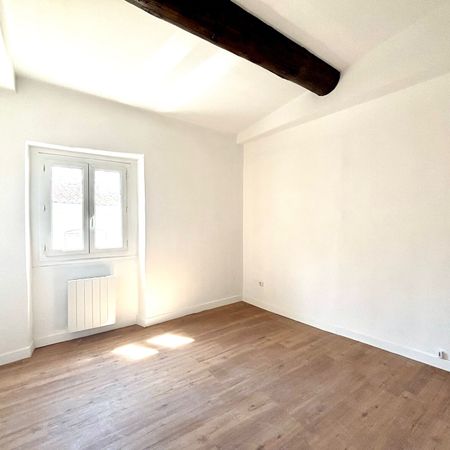 Appartement 1 pièces 27m2 MARSEILLE 7EME 630 euros - Photo 4