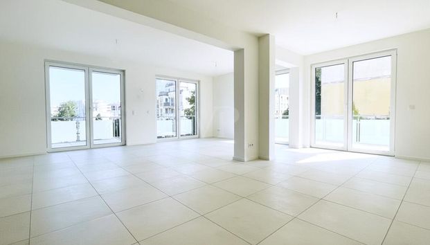 Unmöblierte, barrierefreie 2-Zimmerwohnung mit 2 Balkonen & Aufzug in Pankow – 3 Zimmer möglich - Photo 1