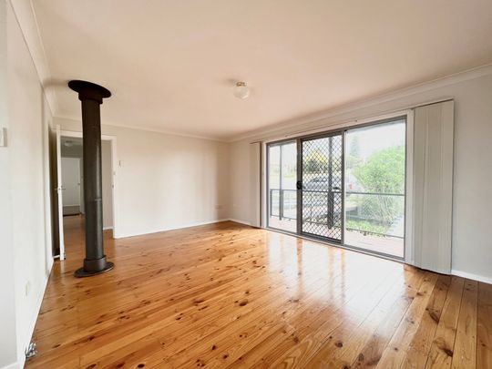 The Essence of Coastal Family Living - Photo 1