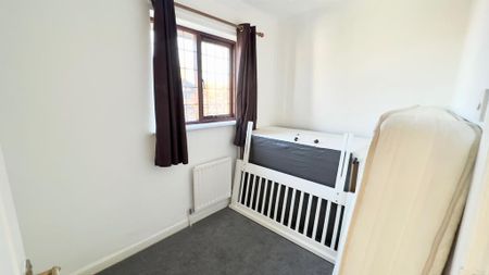 2 bedroom semi-detached house to rent - Photo 4