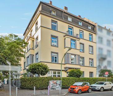 ++ Exklusive 2-Zimmer-Wohnung– liebevoller Altbau im Herzen von Sac... - Foto 1