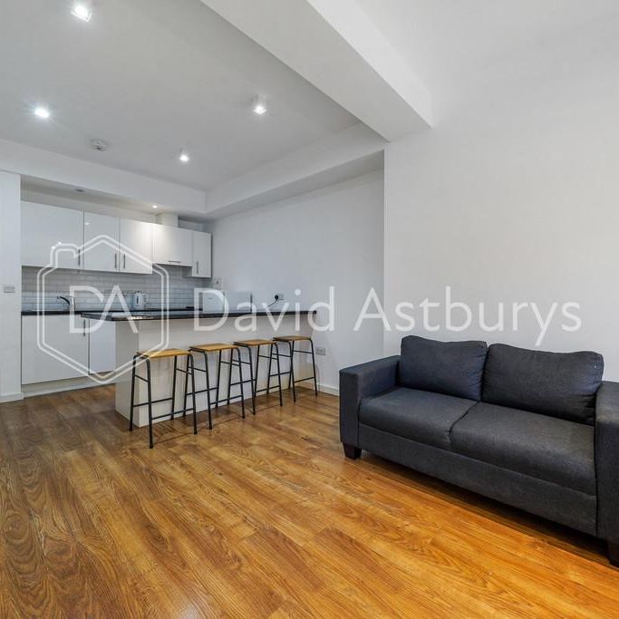 Studio to rent - Photo 1