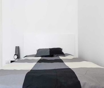 Via Andrea Costa, Milan, Lombardy 20131 - Photo 6