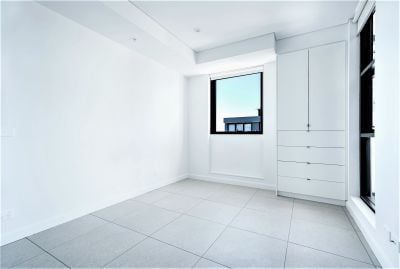 Luxury Living with Chatswood Convenience - Photo 5