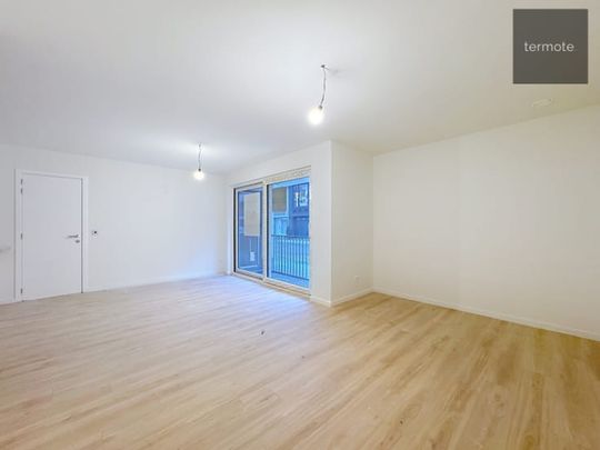 Appartement te huur - Photo 1