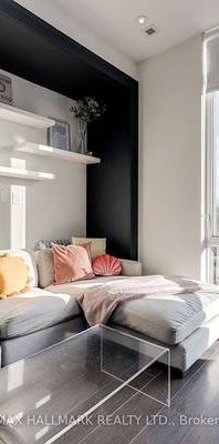 2 Bedroom, 2 Bathroom Townhome - Edition Richmond - Photo 1