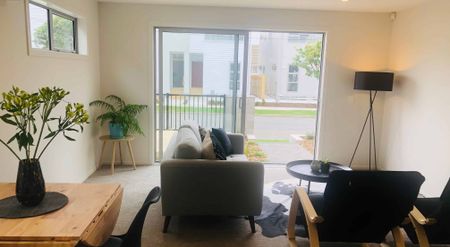 3 Bedrooms Moera - Photo 3