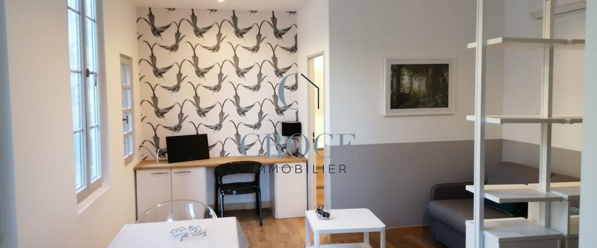 Uzès, studio meublé - Photo 1