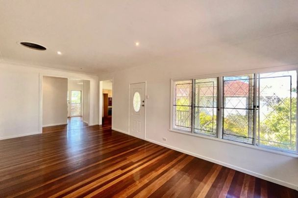 Charming Family Home with Spacious Living and Outdoor Entertaining – Everton Park - Photo 1