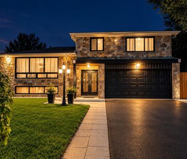 For Lease - 166 Guildwood Parkway, Toronto, Ontario - Photo 1