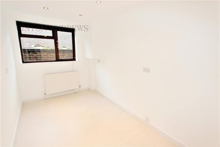 4 bedroom house to rent - Photo 4