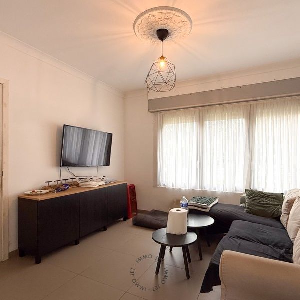 Gezellige gezinswoning met drie slaapkamers in Sint-Niklaas - Photo 1