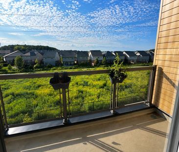 For Lease - 142 Foamflower Place Unit# 30, Waterloo, Ontario - Photo 2