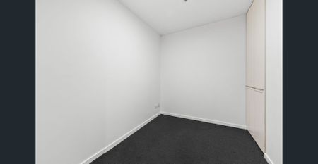 City edge living ! - Photo 3