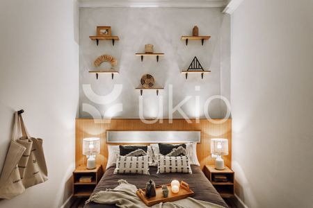 2 room luxury Apartment for rent in Barcelona, Spain - Photo 4