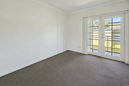 2/10-12 Campbell Street, - Photo 3