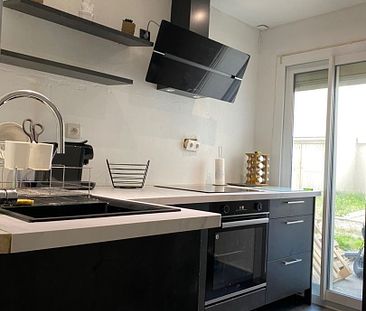 Appartement 3 pièces de 55 m² à La Seyne-sur-Mer (83500) - Photo 2