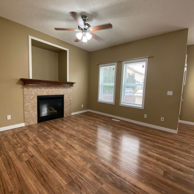For Rent – Main Floor Home in Bridlewood (82 Bridleridge Green SW, Calgary) - Photo 1
