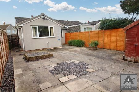 2 bedroom semi-detached bungalow to rent - Photo 2