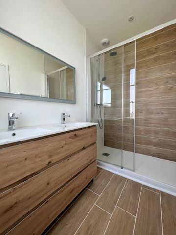 A LOUER VIDE A L'ANNEE Appartement Guerande 3 pièce(s) 68.62 m2 - Photo 3