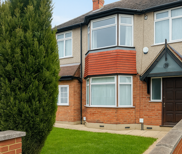 1 bedroom in a flat share to rent - Photo 1