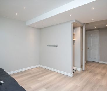 For Lease - 1508 Pinecliff Road, Oakville, Ontario - Photo 1