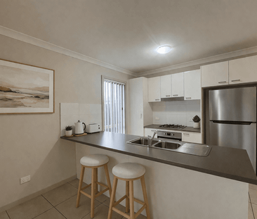 Modern Quality 4 Bedroom Home - Photo 4