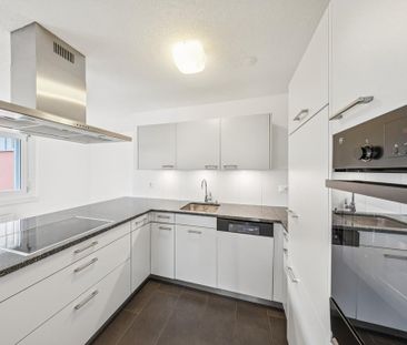 Grosszügige Minergie-Standard Wohnung in Stettlen - Photo 2