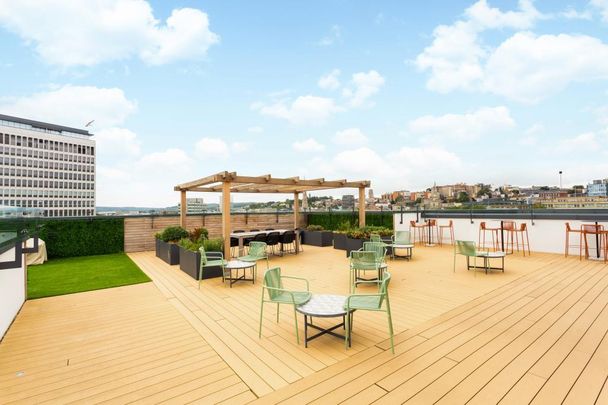 2 bedroom apartment to rent - Photo 1