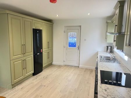 60 Forkhill Road, Newry, BT35 8QX - Photo 5