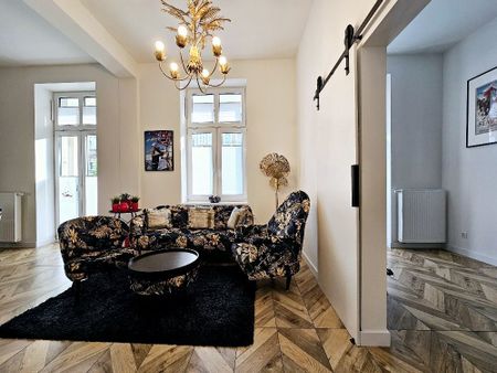 Wyjątkowe mieszkanie 2 pokojowe w centrum - Zdjęcie 2