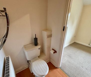 Winsford, Darnhall - Photo 5