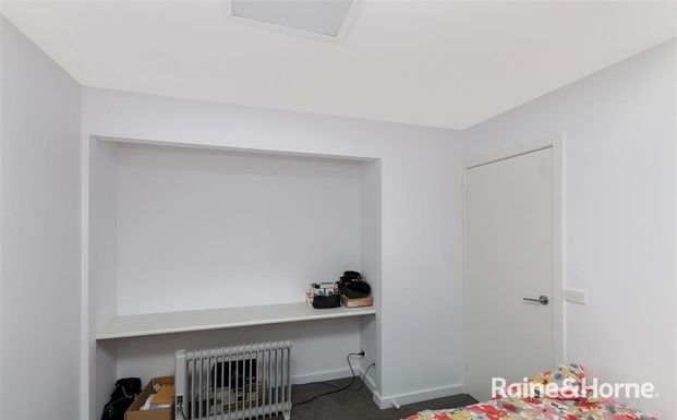 Spacious Open Plan Living - Photo 1