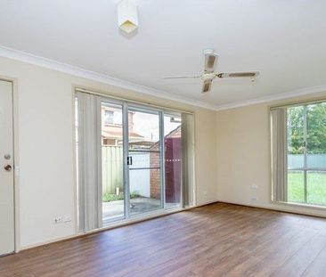 GREAT FAMILY HOME!! - Photo 5