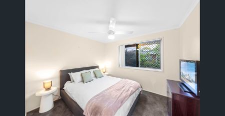 Spacious 4-Bedroom Home in Highly Sought-After Birkdale Location - Photo 3