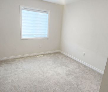 For Lease - 126 Sonoma Lane, Hamilton, Ontario - Photo 4