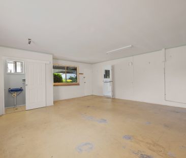 Family Home with Solar Efficiency & Side Access - Photo 5