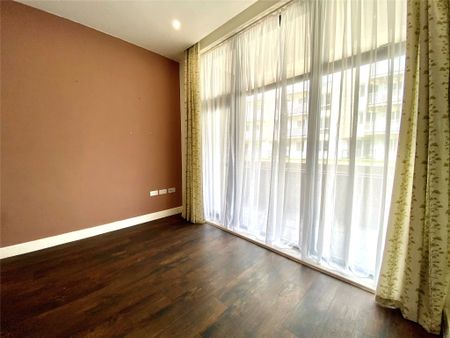 Invicta, Millennium Promenade, Bristol, BS1 - Photo 3