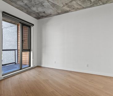 230 Boulevard Harwood - Photo 2