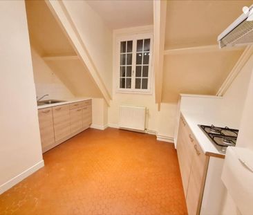 Appartement au 4ème étage sans ascenseur - A LOUER - TOURS SUD - Photo 6