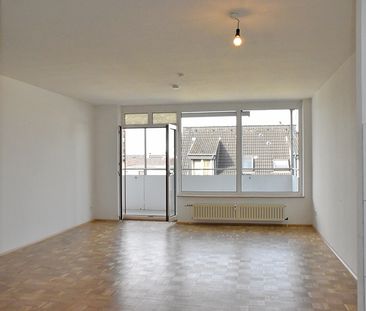 Seniorengerechte 2-Zimmerwohnung mit Balkon in Stadtnähe - Foto 1