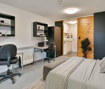 Studio Apartment - Photo 1