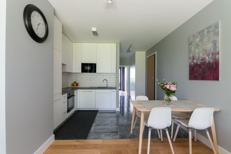 Mieszkanie z 2 ogródkami, garaż, komórka. - Фото 4