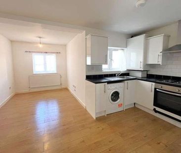 Woking, Surrey, GU21 - Photo 1