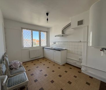 Location Appartement 2 pièces 43m² LE PORTEL 62480 - Photo 1