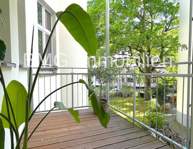 Kernsanierte 4,5-Zimmerwohnung in Schmargendorf - Photo 1